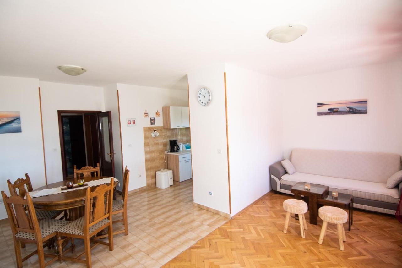Apartmani Ivana 2 Kaštela 外观 照片