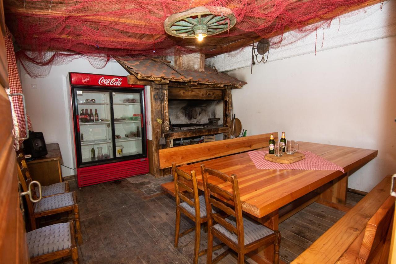 Apartmani Ivana 2 Kaštela 外观 照片
