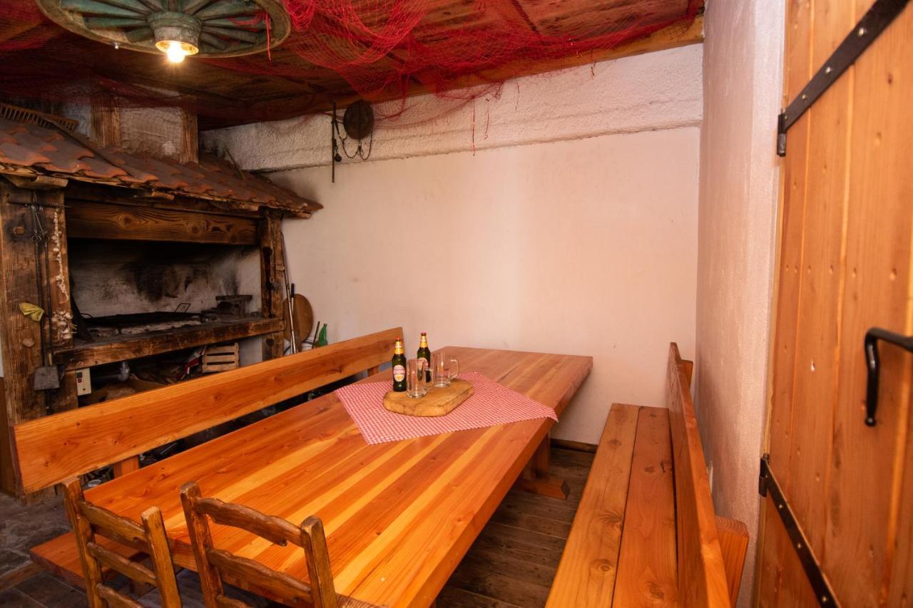 Apartmani Ivana 2 Kaštela 外观 照片