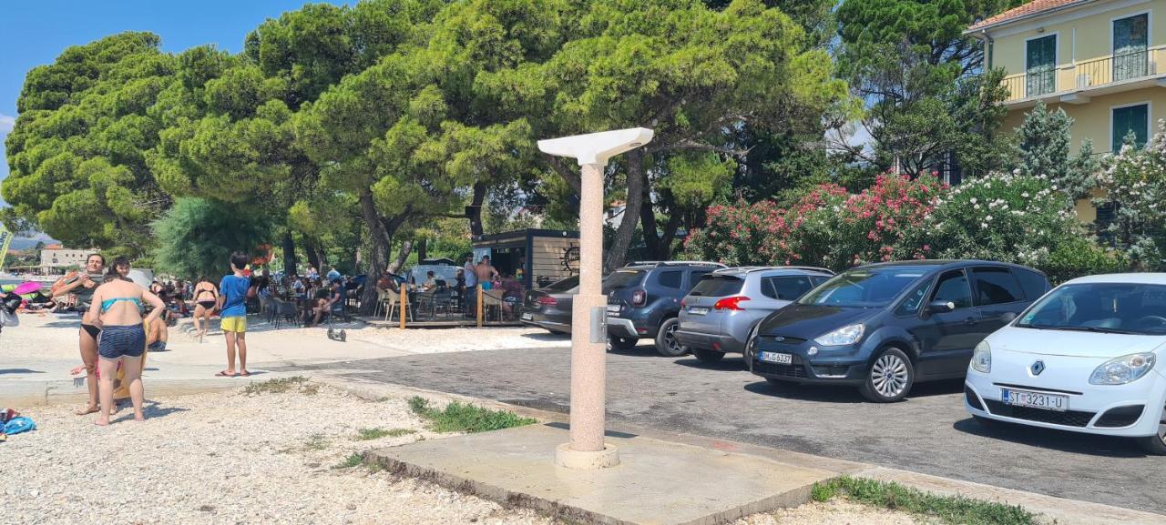 Apartmani Ivana 2 Kaštela 外观 照片
