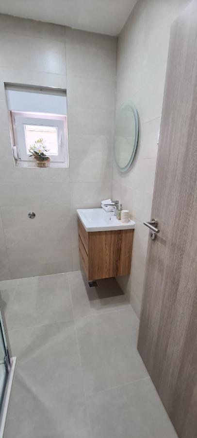 Apartmani Ivana 2 Kaštela 外观 照片