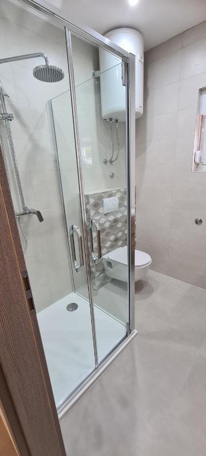 Apartmani Ivana 2 Kaštela 外观 照片